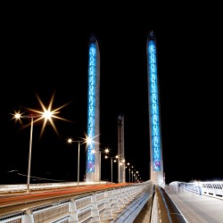 Tableau sur toile pont Bordeaux nuit 45x45 cm