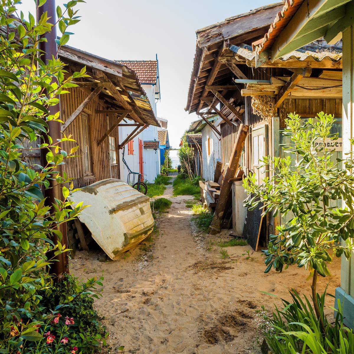 Tableau sur verre le village de l'Herbe 30x30 cm