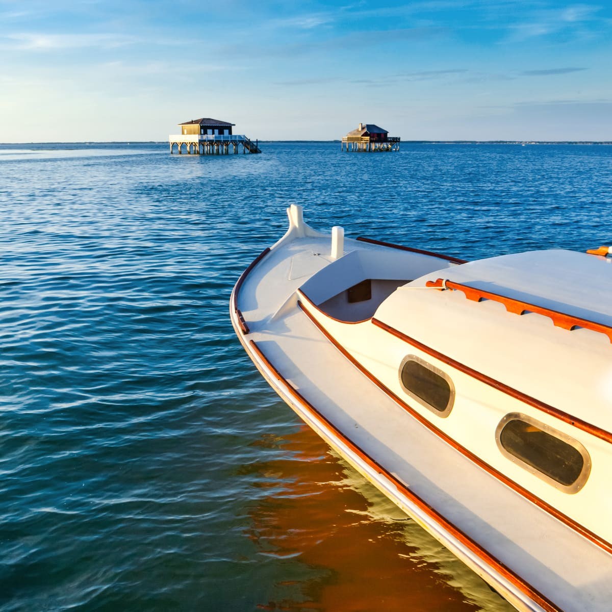 Tableau sur verre cabane Pinasse 30x30 cm