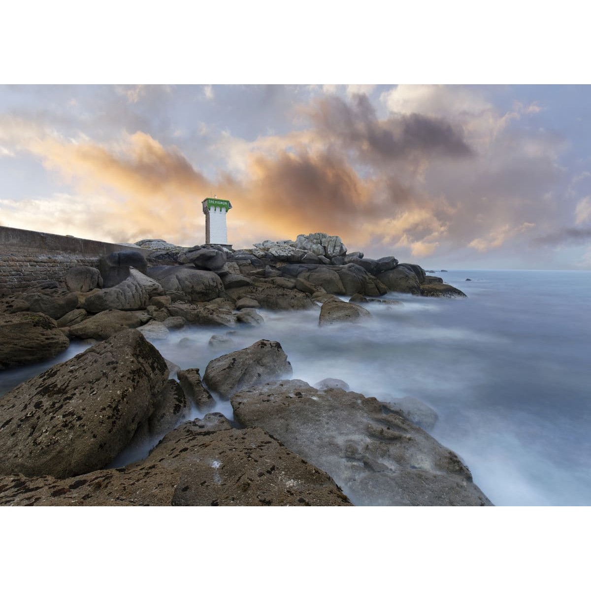 Tableau sur toile pointe Trévignon 45x65 cm Tableau sur toile pointe Trévignon 45x65 cm