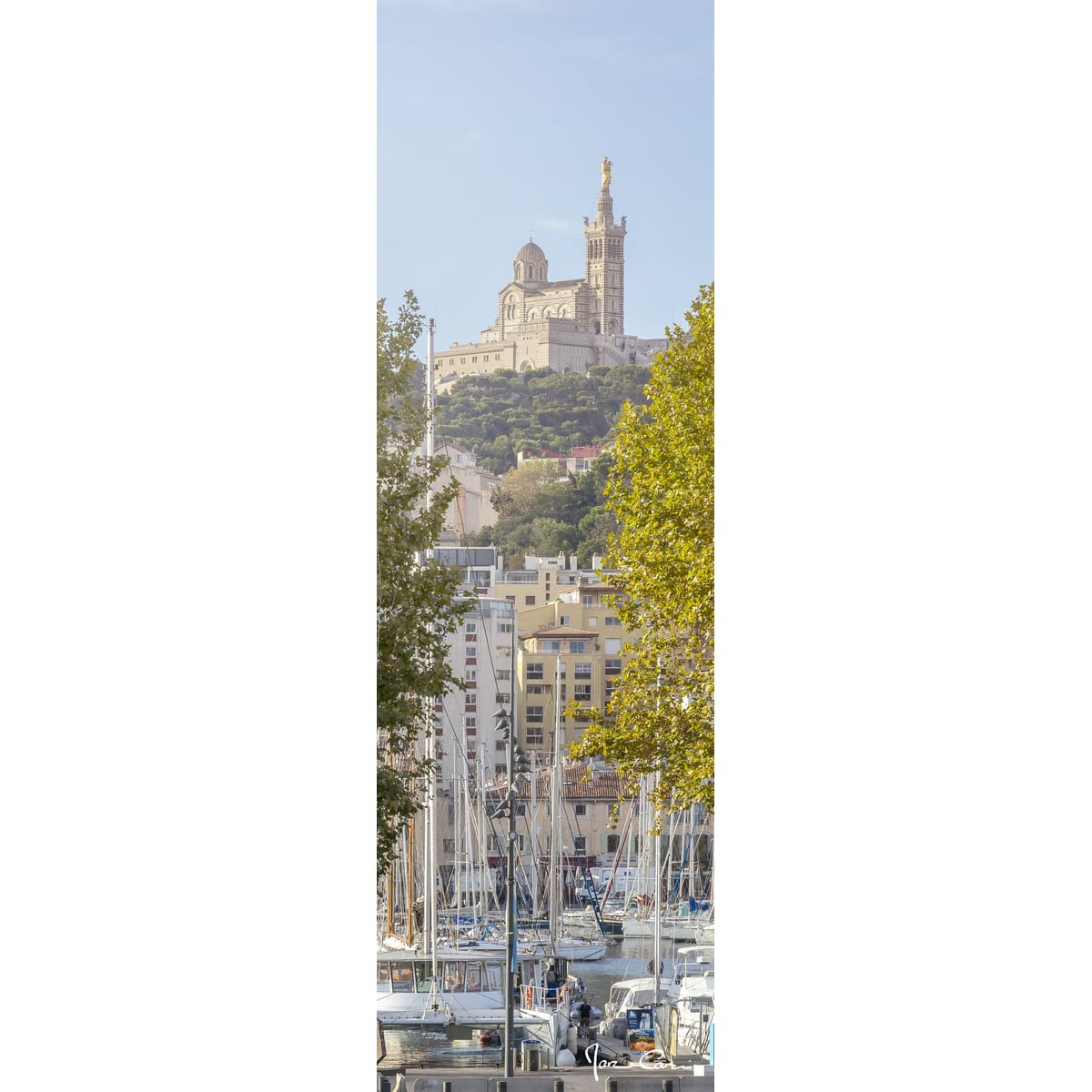 Tableau sur toile Notre-Dame de la Garde vue du port 30x97 cm