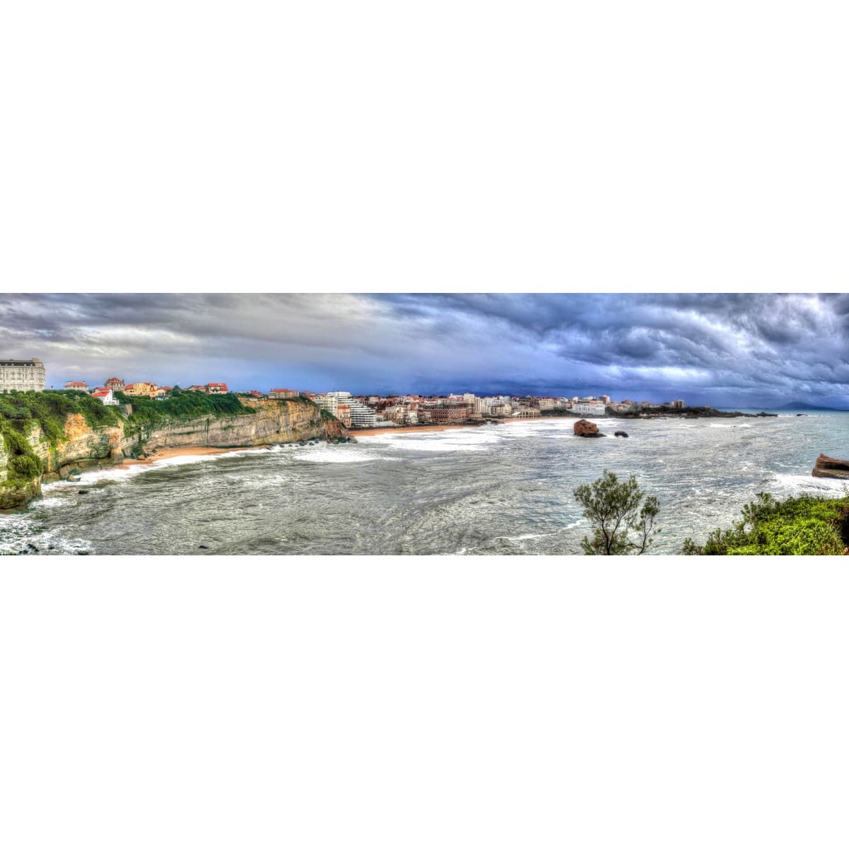 Tableau sur toile Biarritz mer grise 30x97 cm