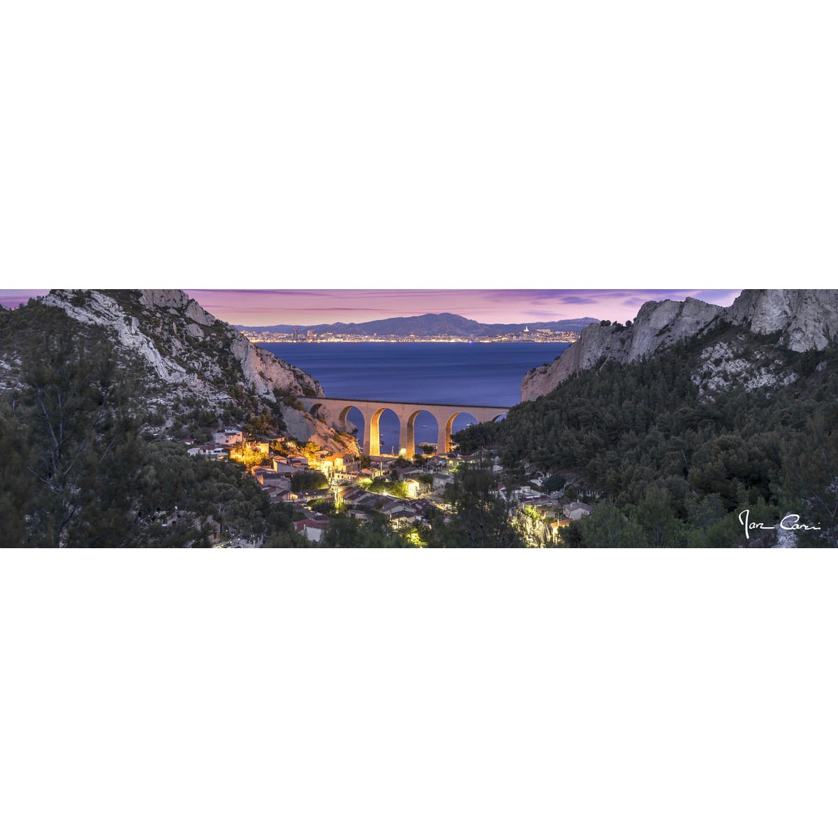 Tableau sur toile calanque Vesse nuit 30x97 cm