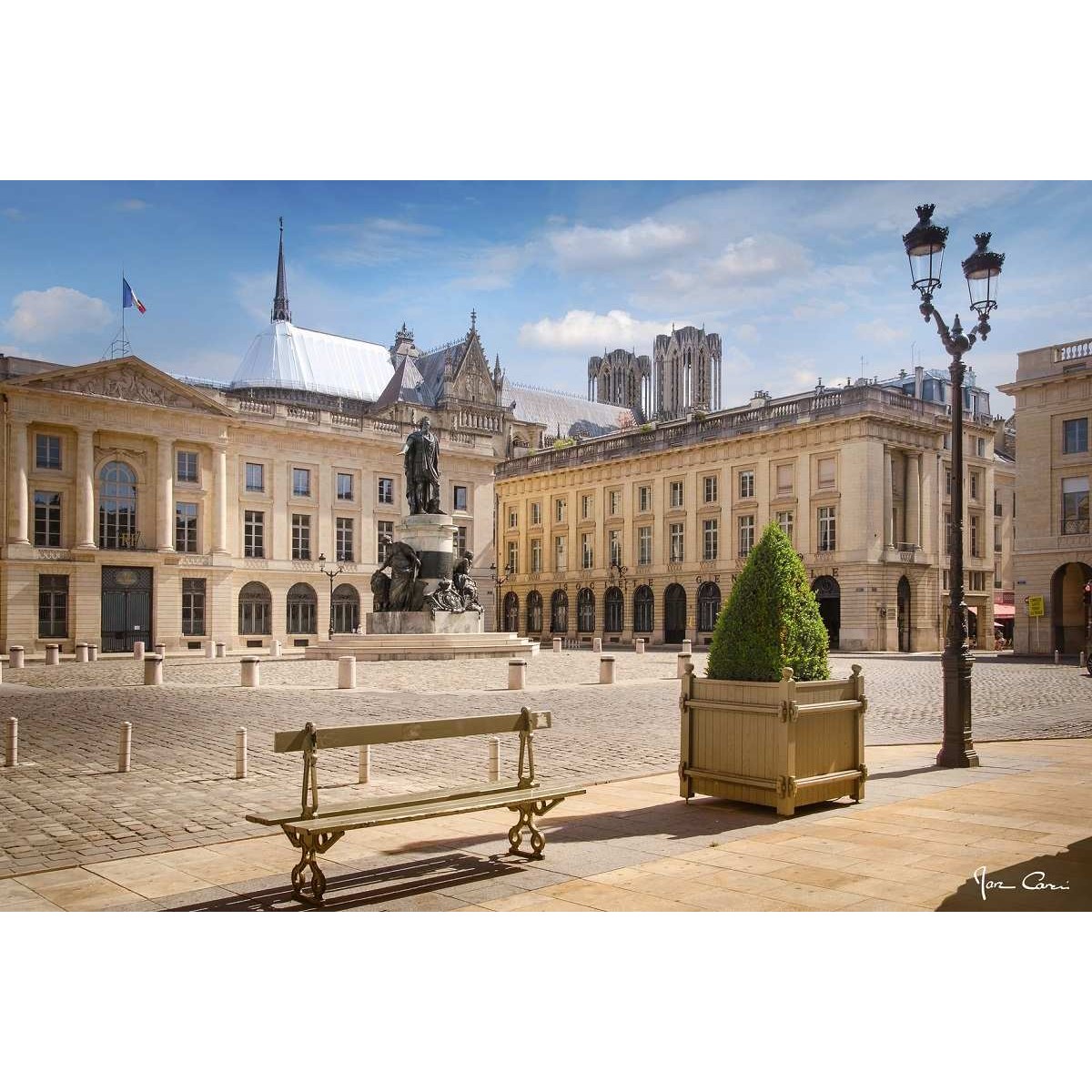 Tableau sur toile sur la place royale de Reims 45x65 cm