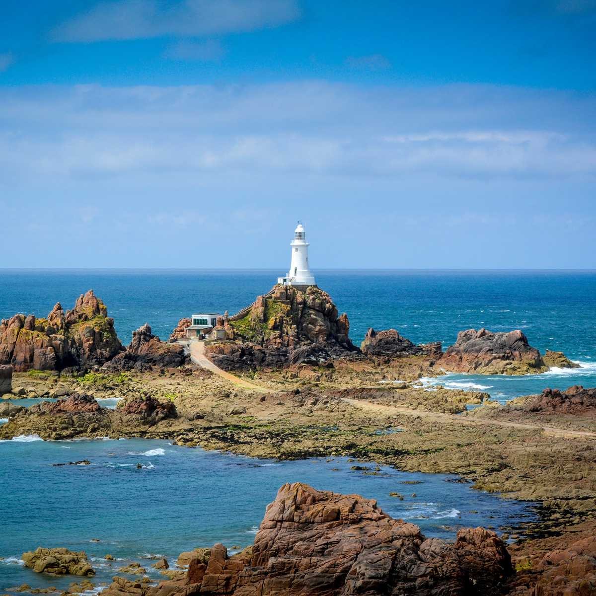 Tableau sur toile phare de Jersey face à la mer