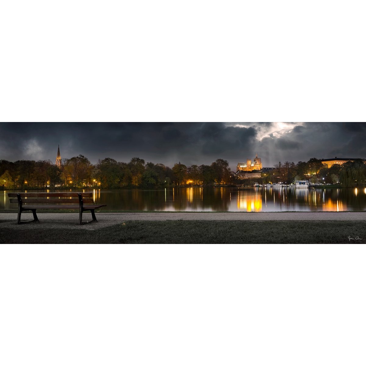 Tableau mural panorama plan d'eau Metz