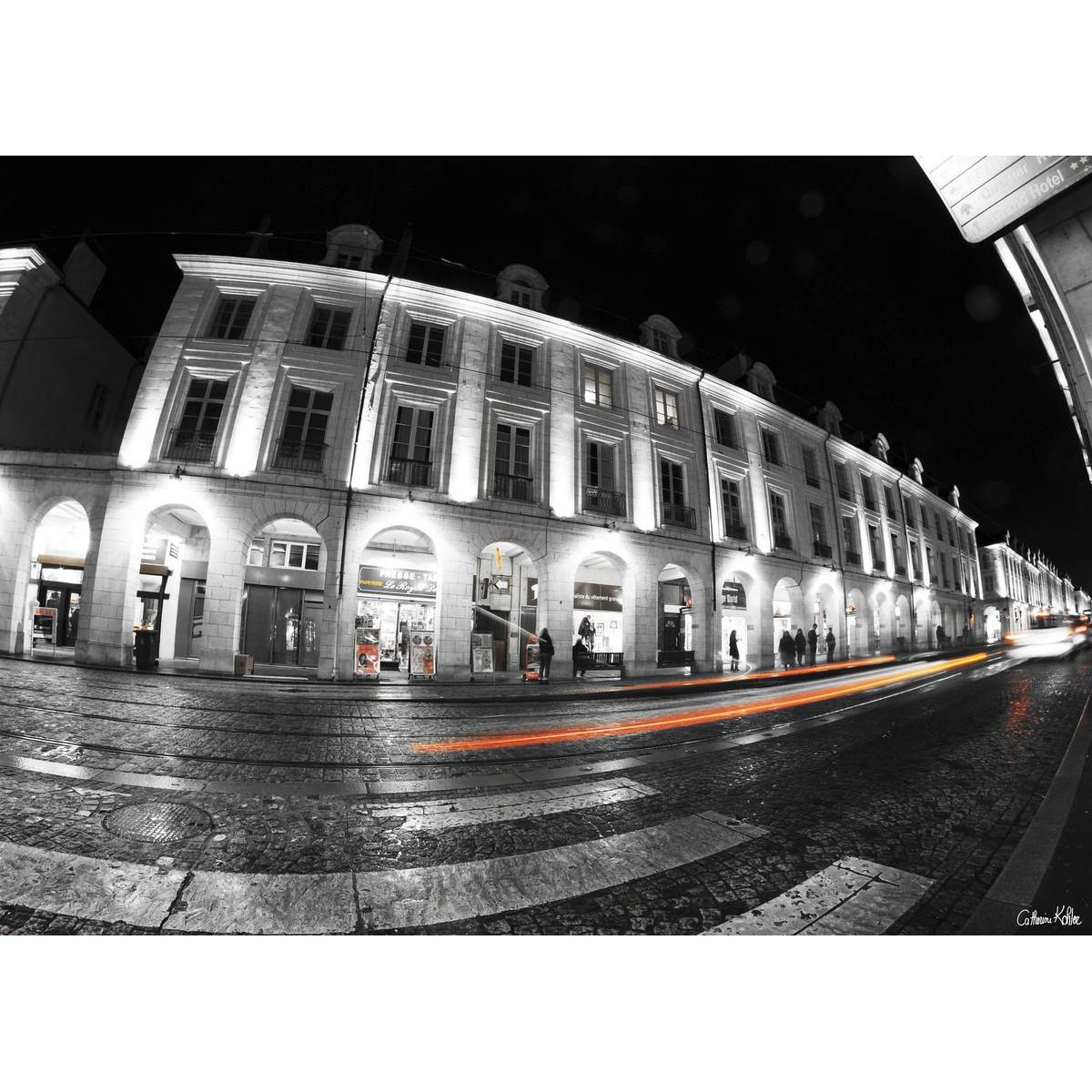 Tableau mural rue royale Orléans de nuit 45x65 cm