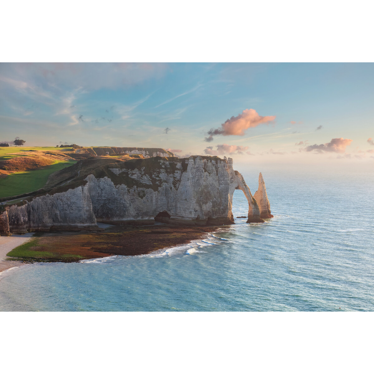 Tableau sur toile lever de soleil Etretat 65x97 cm Tableau sur toile lever de soleil Etretat 65x97 cm