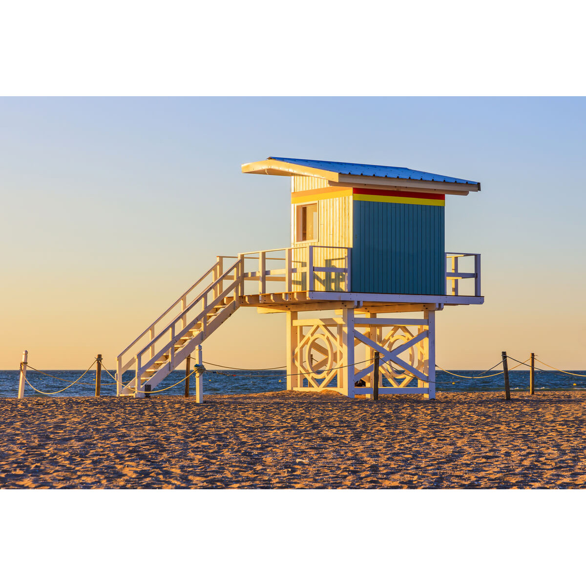 Tableau sur toile lifeguard Deauville-Trouville Tableau sur toile lifeguard Deauville-Trouville