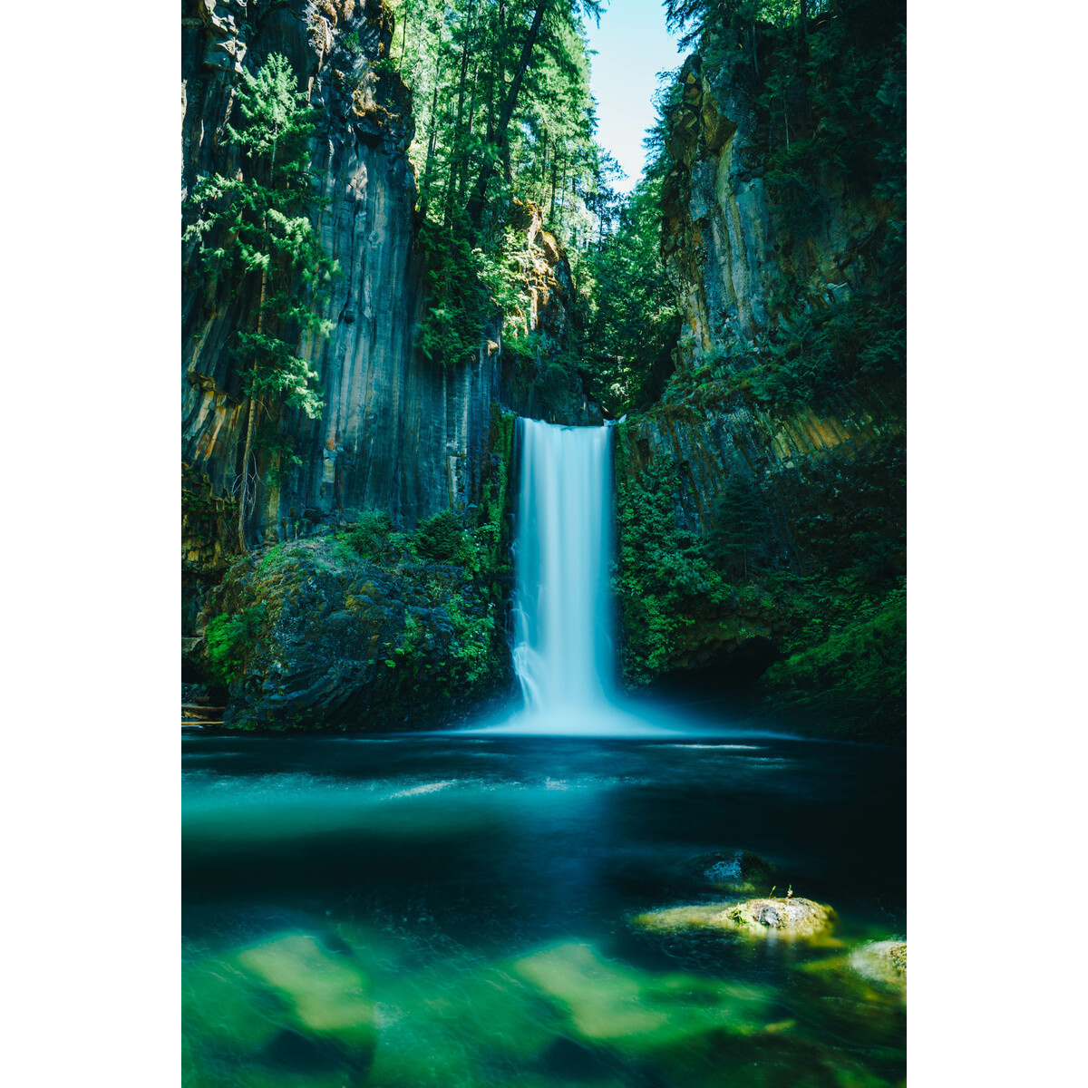 Tableau mural cascade verte Tableau mural cascade verte